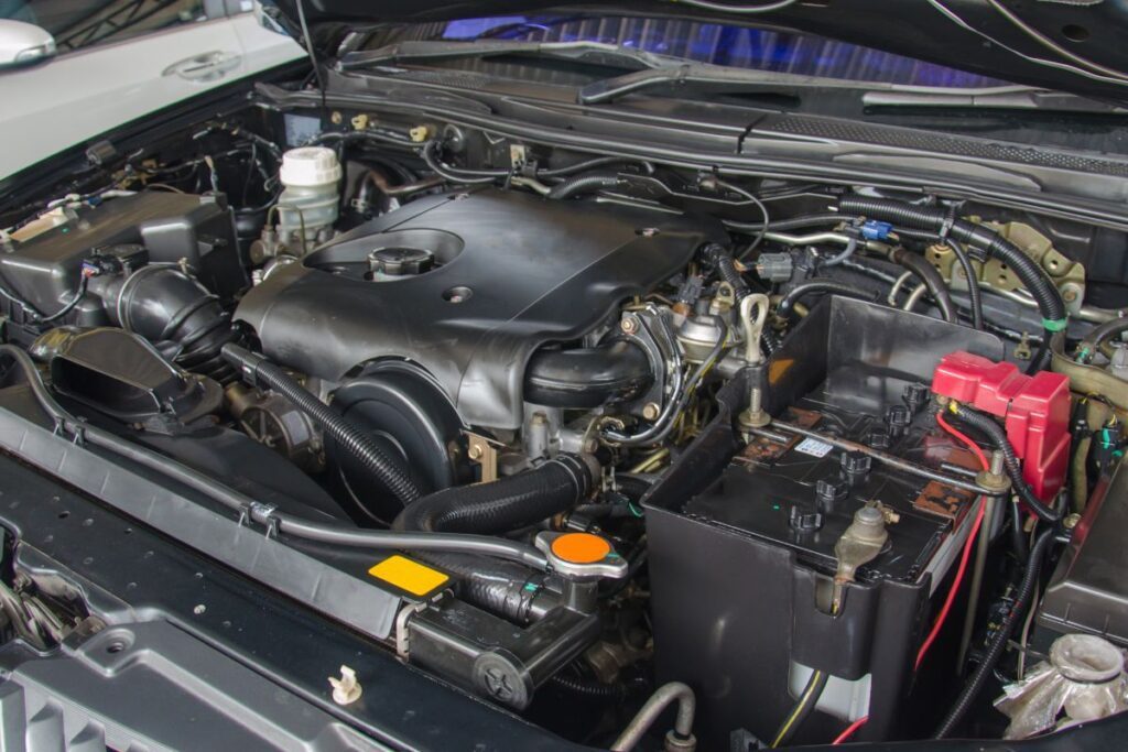 How does the Avanza 1.5 engine perform on long trips