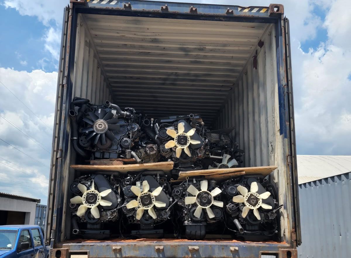 New Container Arrival: Fresh Stock of Engines Now Available!