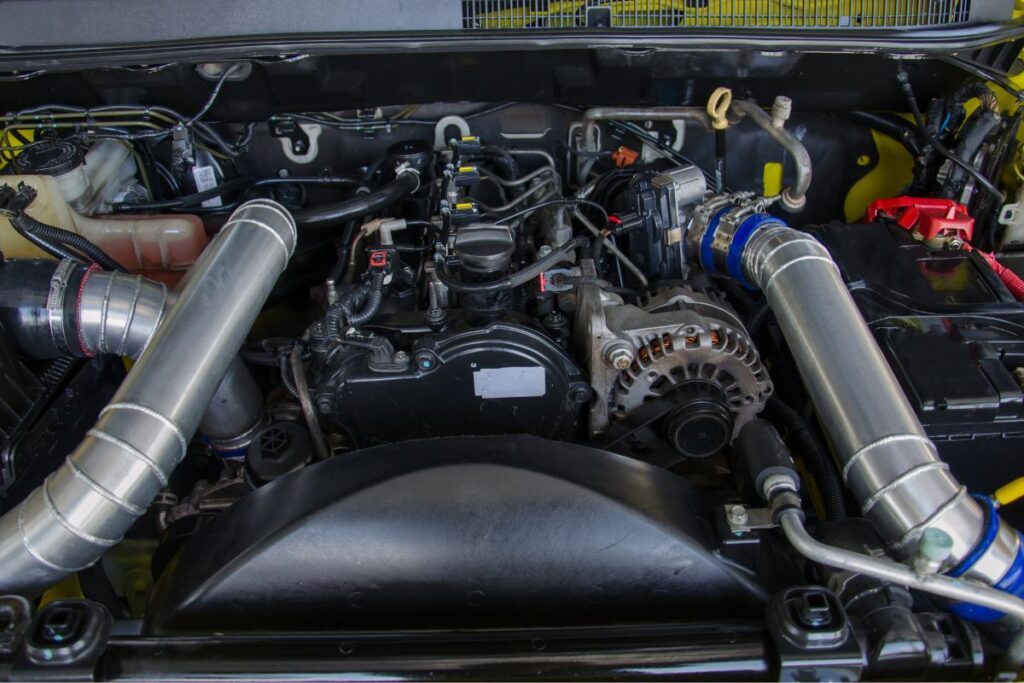 What Makes the BMW E36 318i Engine Stand Out from Other Engines in Its Class