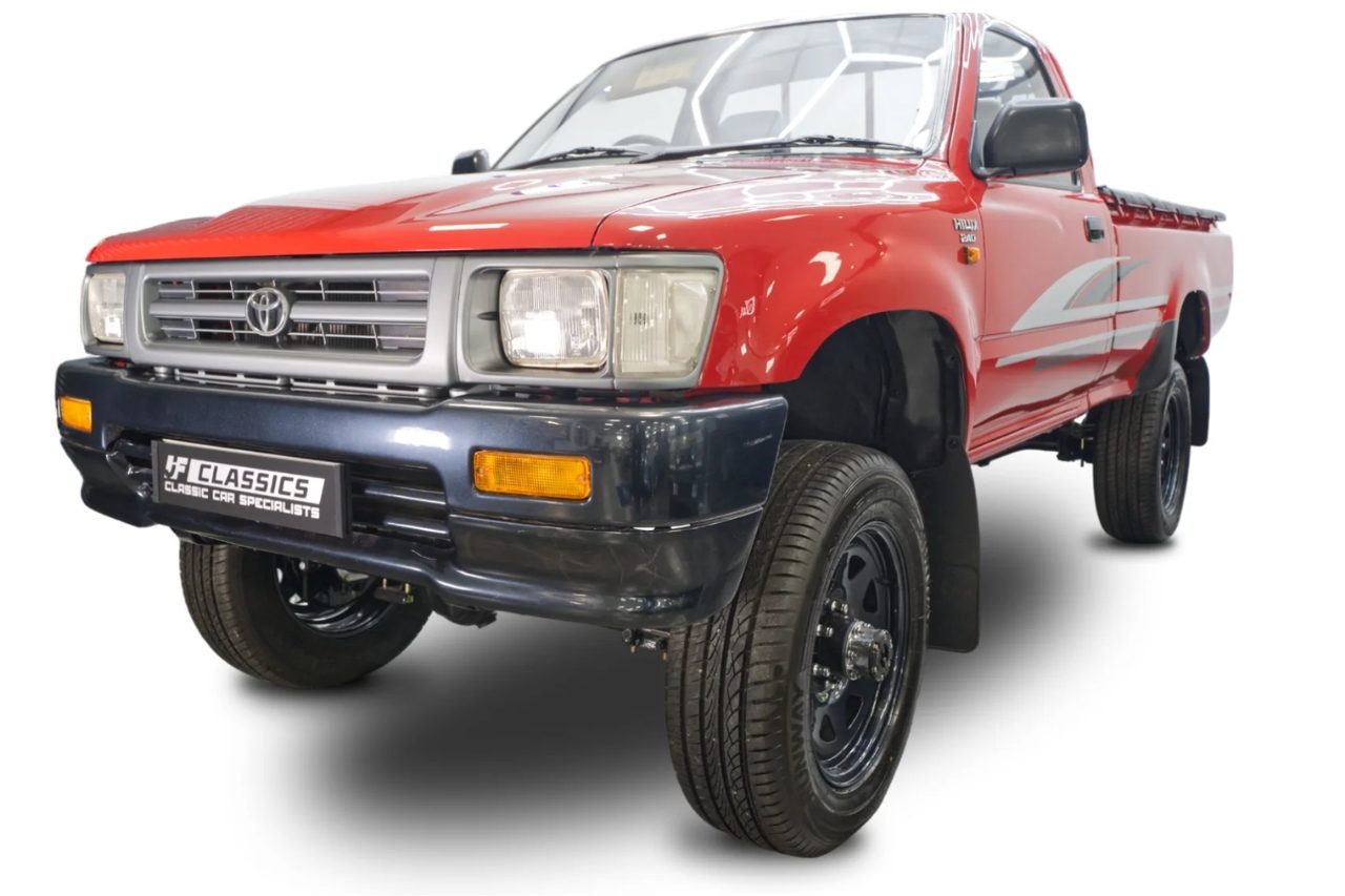 Is the Toyota Hilux 2.4 Diesel Engine the Best Choice for Off-Roading?