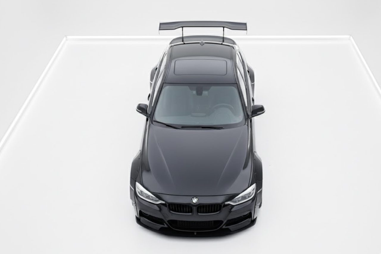 BMW 320i Engine