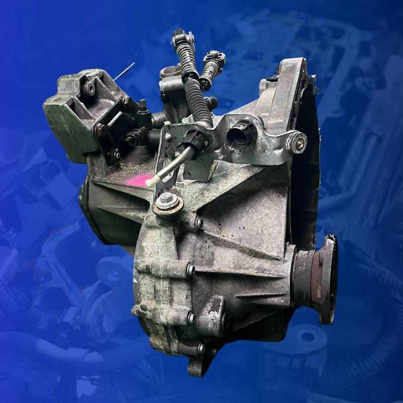 VW Golf BSE 5-Speed Manual Transmission — image 4