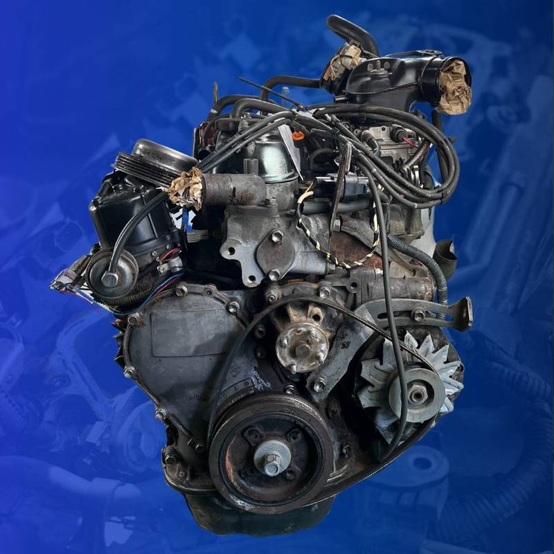 Toyota Hilux 2.2L 4Y Engine — image 4