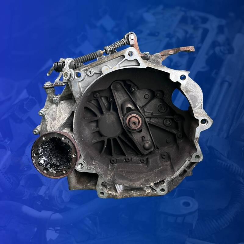 Volkswagen 1.6 Golf 5 5-Speed Manual Gearbox — image 3