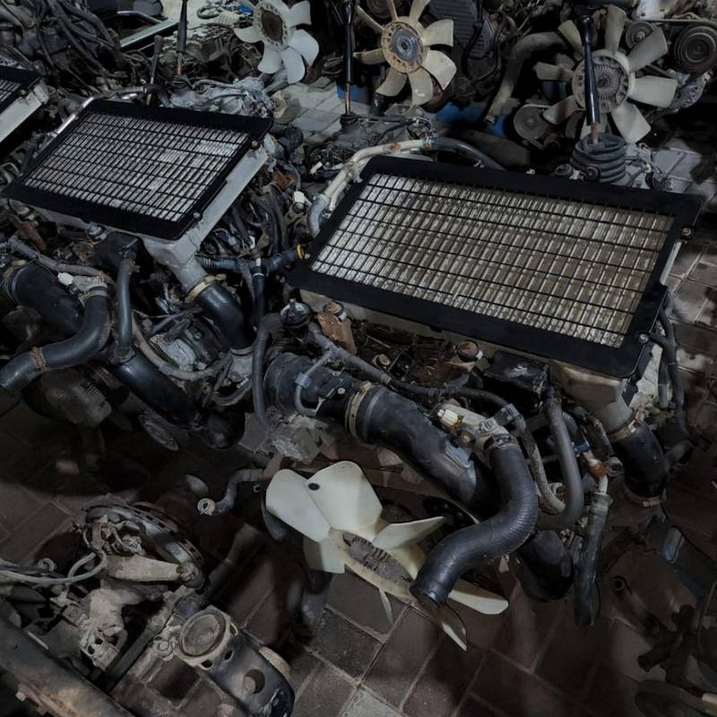 Toyota Land Cruiser 4.5 V8 1VD‑FTV single‑turbo Diesel Engine — image 3
