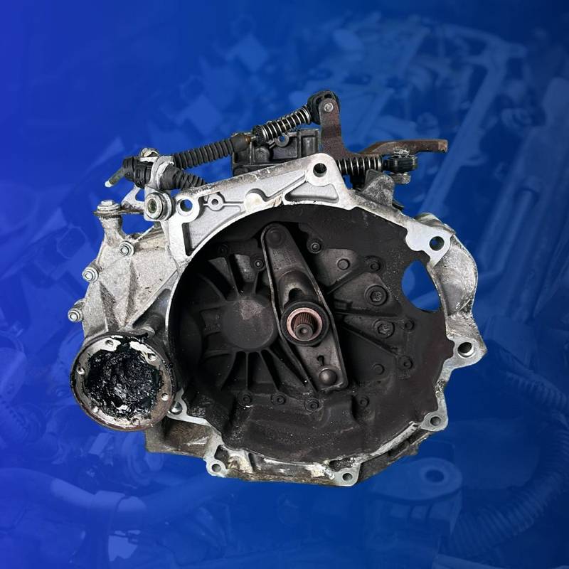 VW Golf BGU 5-Speed Manual Gearbox — image 4