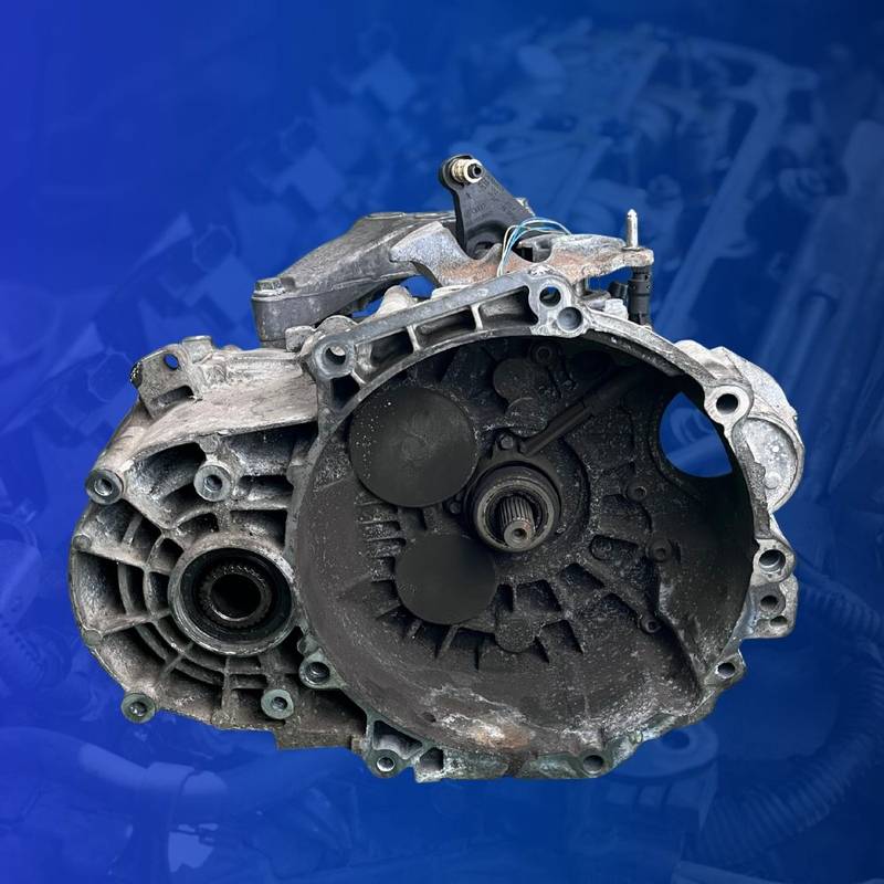 VW Audi Golf 6 AWD 6-Speed Manual Gearbox — image 4