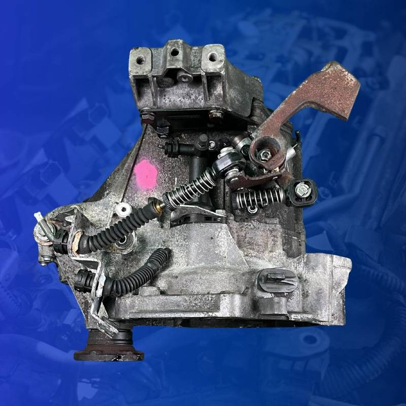 VW Golf BGU 5-Speed Manual Gearbox — image 1